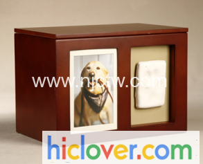 pet-cremation-urns